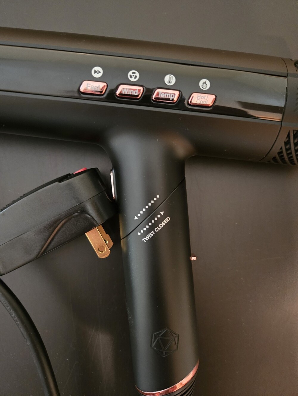 Infrared Ionic Hair Dryer - Picture 3 of 5